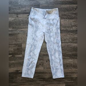 Nine West Active White and Gray Snake Skin Print Leggings